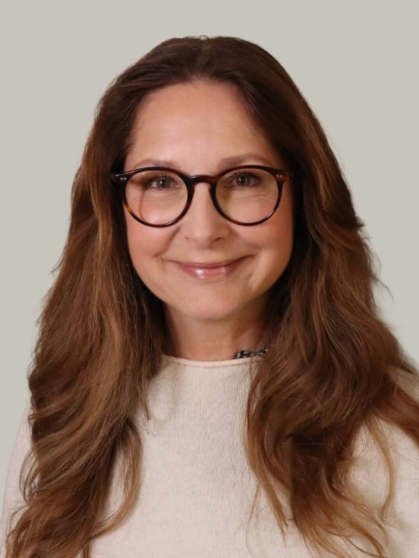 Bettina Bieberstein Lee